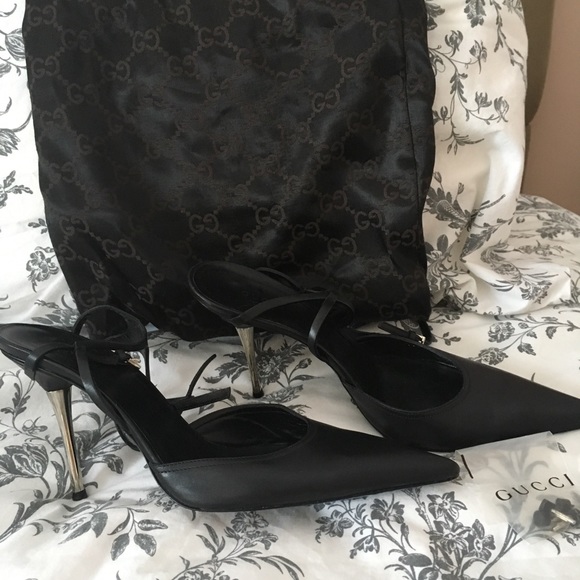 Gucci black double ankle strap w/ silver stilettos - Picture 6 of 7